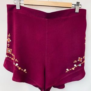 Xhilaration Shorts  Size L